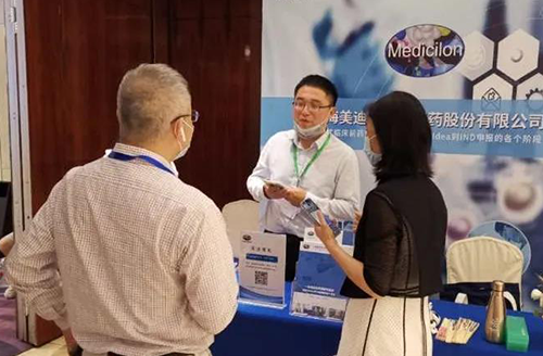 J9九游会老哥俱乐部展位照片