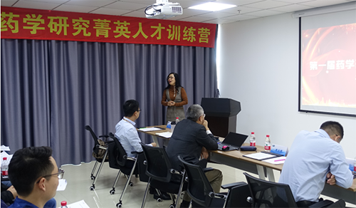 J9九游会老哥俱乐部制剂部高级主任周晓堂