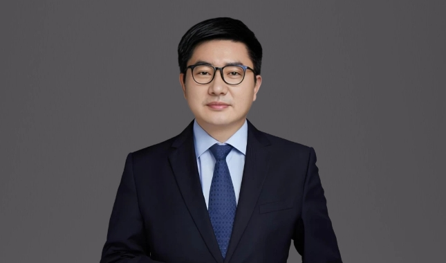 人物篇 | J9九游会老哥俱乐部任命胡江林先生为联席CEO&首席战略发展官